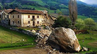 12 Massive Rockfalls Caught on Camera