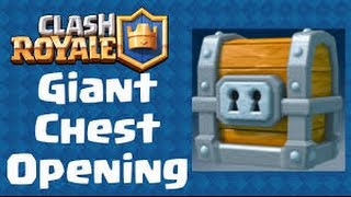 Clash Royale:  Giant Chest And 4 Gold Chest What's Inside ?