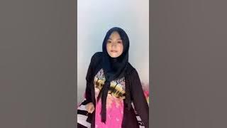 goyang bokong ukhti sholehot cantik || ngga kalah HOT sama yang lain || bikin ngilu #hijabstyle