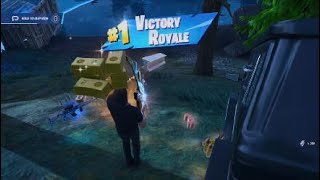 Epic Metallica and Fortnite Gameplay: Full Match Mayhem!