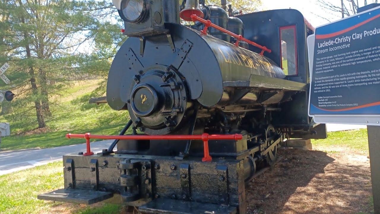 National museum of transportation Part 1 (Main Building And Parking lot)