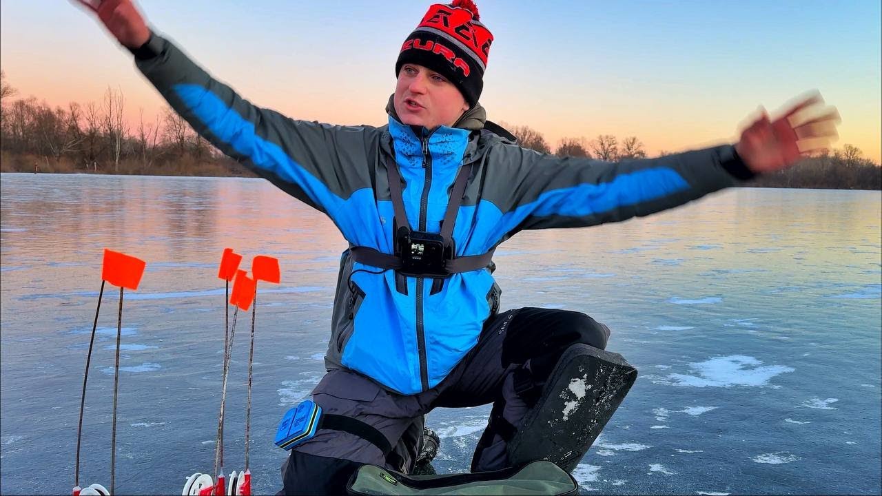 СКАЖЕНІ НА ЛЬОДУ! Трофейні ЩУКИ на ЖЕРЛИЦІ 2025! Зимова Риболовля Перший Лід