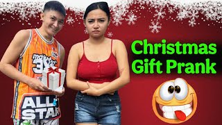 Christmas gift prank on my wife 😜🤣 !! Wait for the end #meengbossg #comedy  Wealth