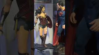 Wonder Woman Kissing Superman Justice League Gal Gadot Henry Cavill