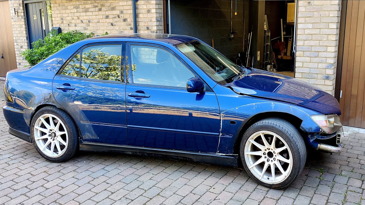 Cleaning Up My Turbo IS200 - YouTube