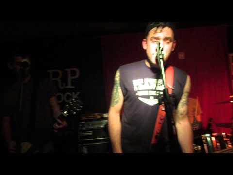 Punk music video thumbnail preview for The Priceduifkes - This Blows