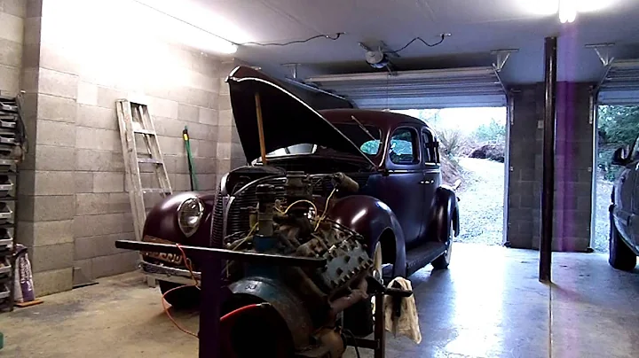 Flathead Ford V8 starting