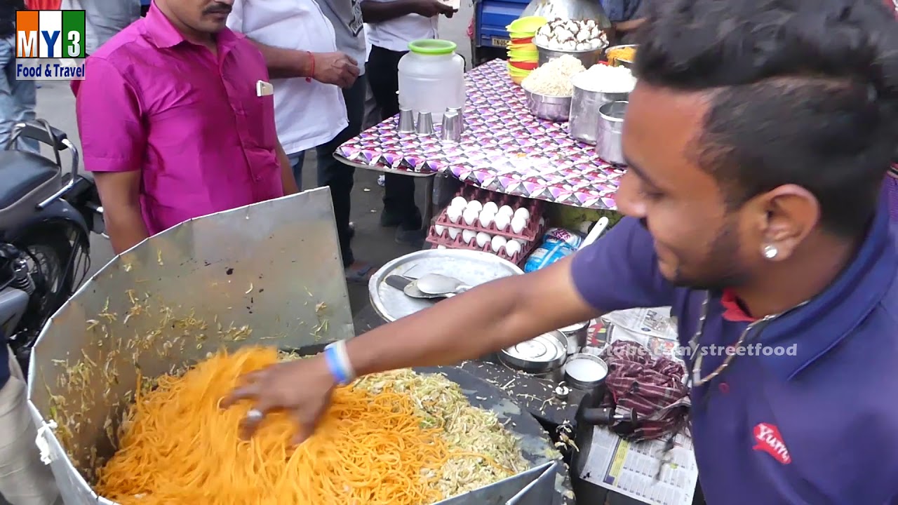 Bangkok Style Fried Noodles with Egg - Street Food | STREET FOOD