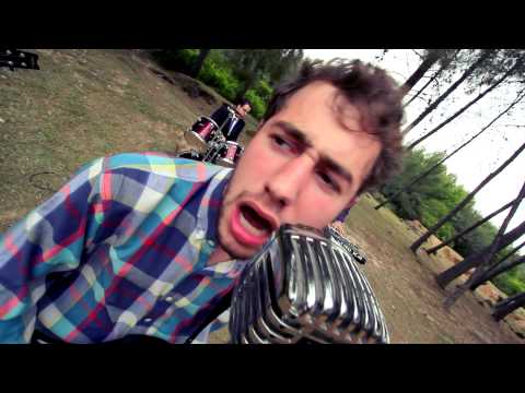 Supergoofies - Y cortejando ser feliz (Videoclip O...