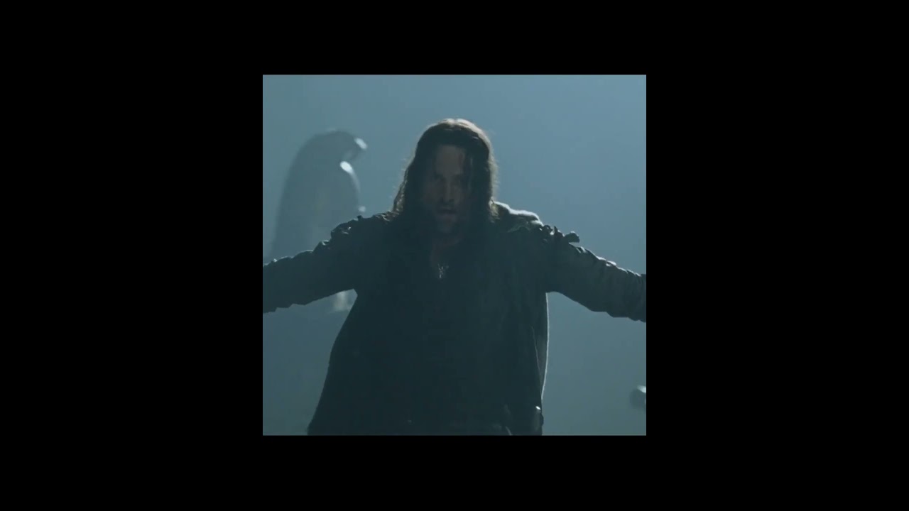 ARAGORN opening DOOR  4k  (EPIC)  short
