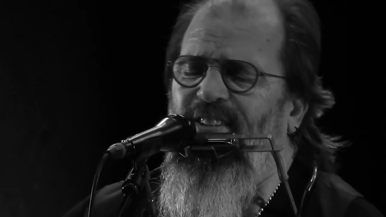 I Ain't ever Satisfied - STEVE EARLE solo live@TivoliVredenburg Utrecht 5-6-2023