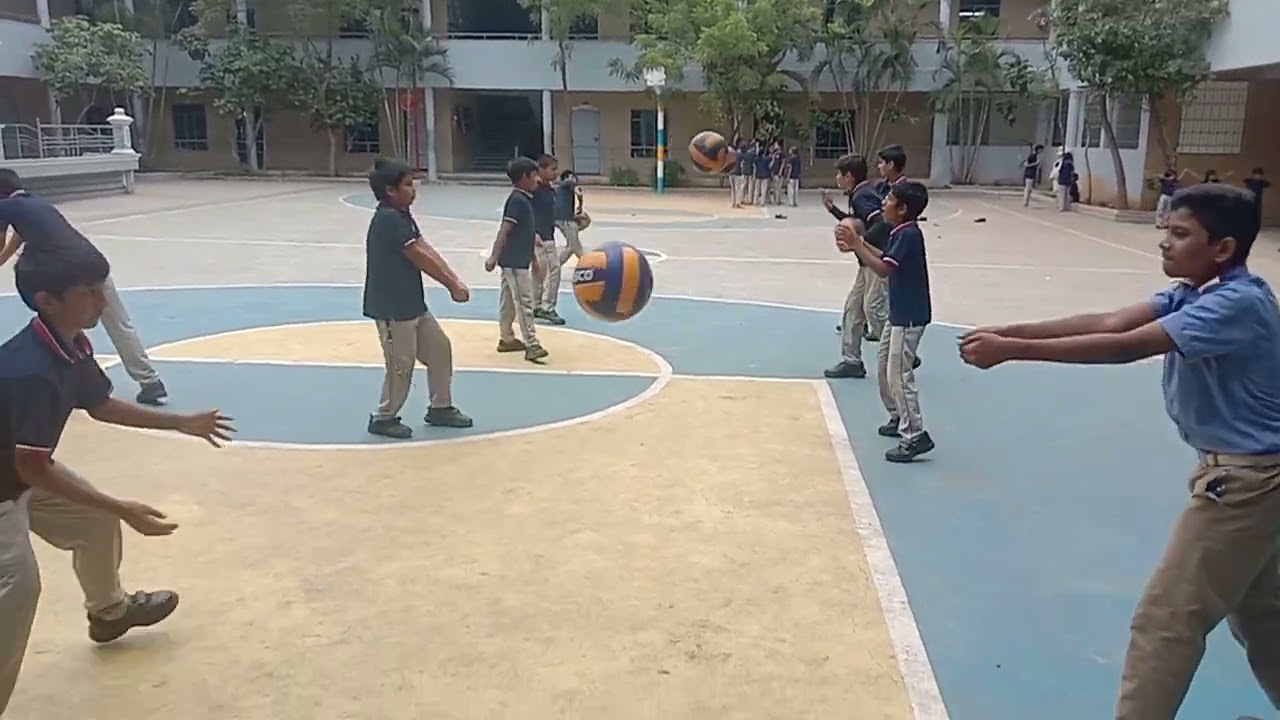 Underharm pass practice 