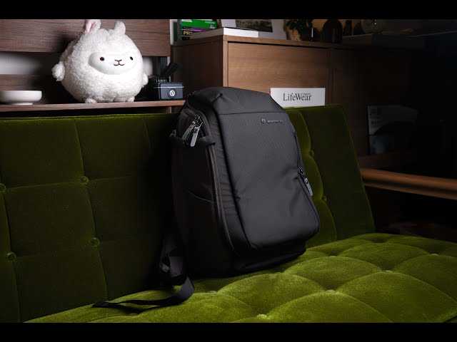 Manfrotto Advanced Compact Backpack MB MA3, Whats in my Bag - YouTube