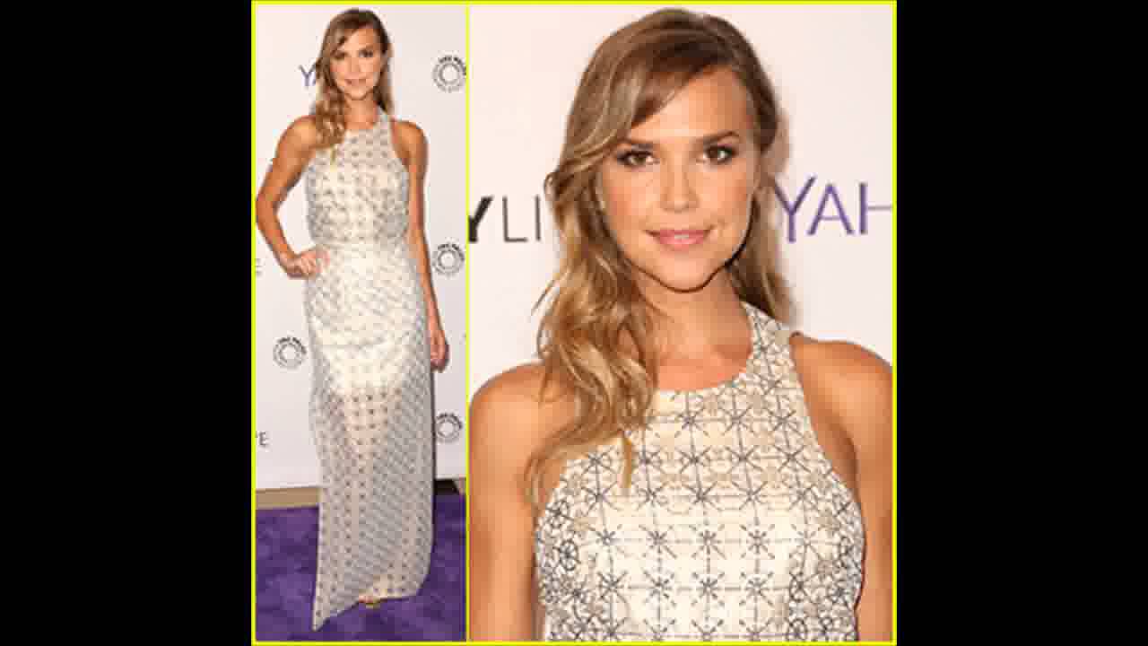 Arielle Kebbel Gets UnREAL At PaleyLive YouTube