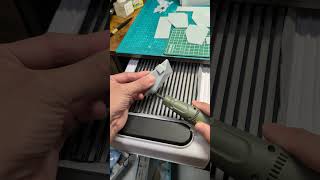 工具レビュー】ネイル集塵機をプラモデル制作に転用、ペンサンダー粉