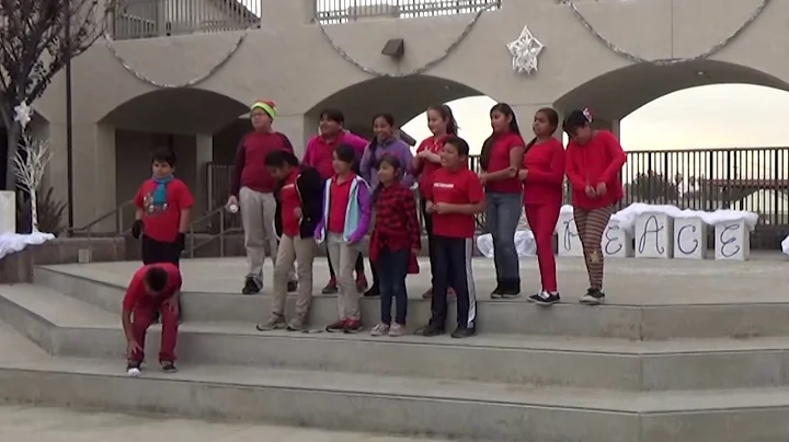 Horace Mann Elementary Winter Performance 2016 (Second Performance) - 5th Grade