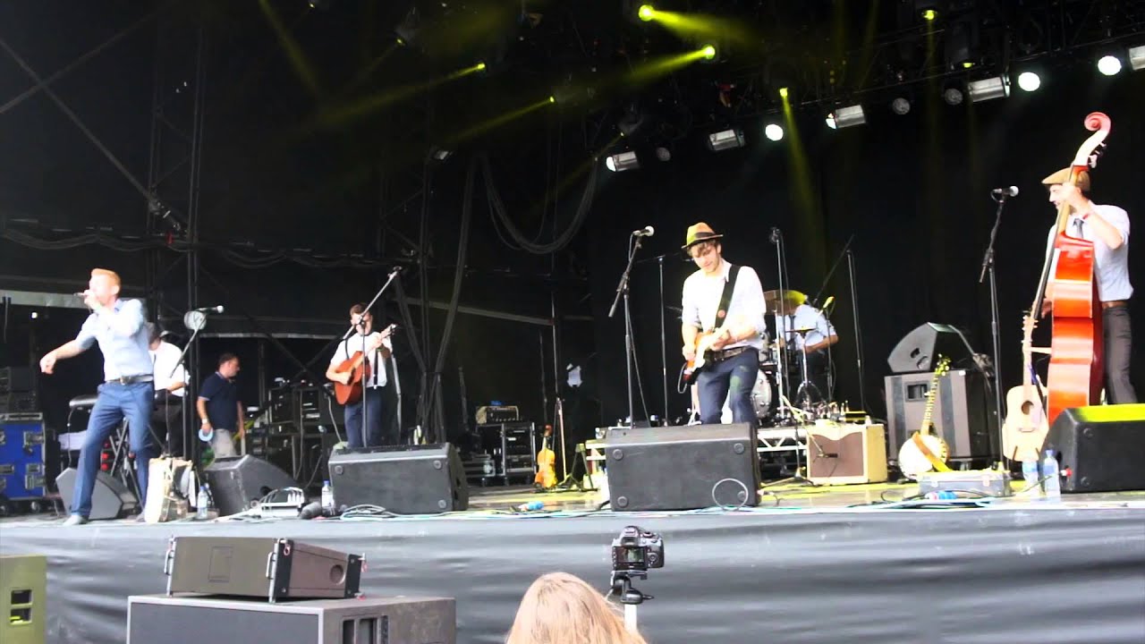 CC Smugglers - Cornbury Festival 2015: BakerStreet 205