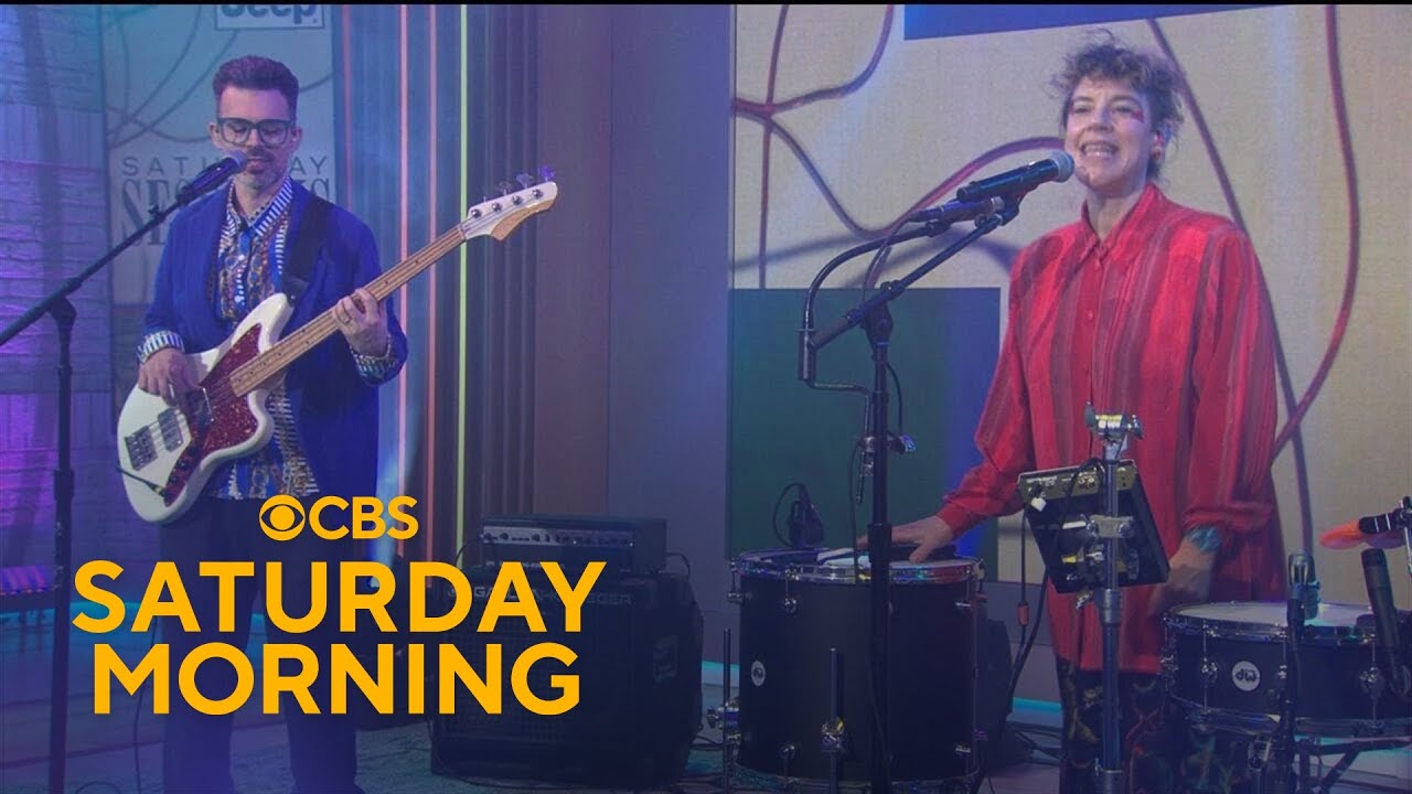 Saturday Sessions: Tune-Yards perform "Limelight"