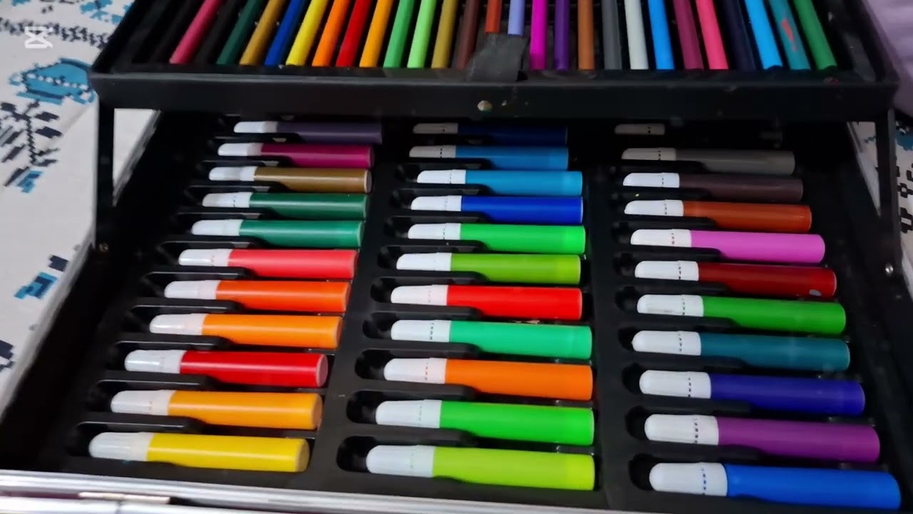 Drawing Box Unboxing || Unicorn Drawing Box || Maliha's World