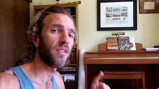 Budget Travel: WHAT TO BRING?? (Traveling Essentials)