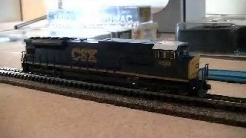 Kato EMD SD80MAC with dcc and sound MRC 1808