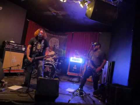 Chanticlear at O'Brien's on 5/22/17 - YouTube Punk Blowfish