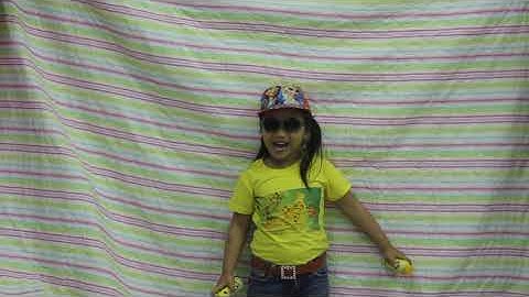 Đại tiệc ADM Gold Chuối - Cô bé diện style cực ngầu, nhảy cực chất