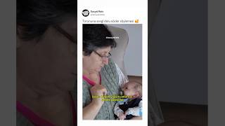 Torununa Sevgi Dolu Sözler Söylemesi