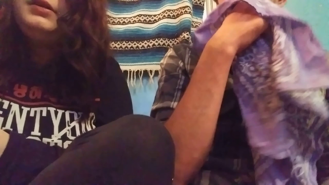 Sneezing fit from chhinkni (F+M)