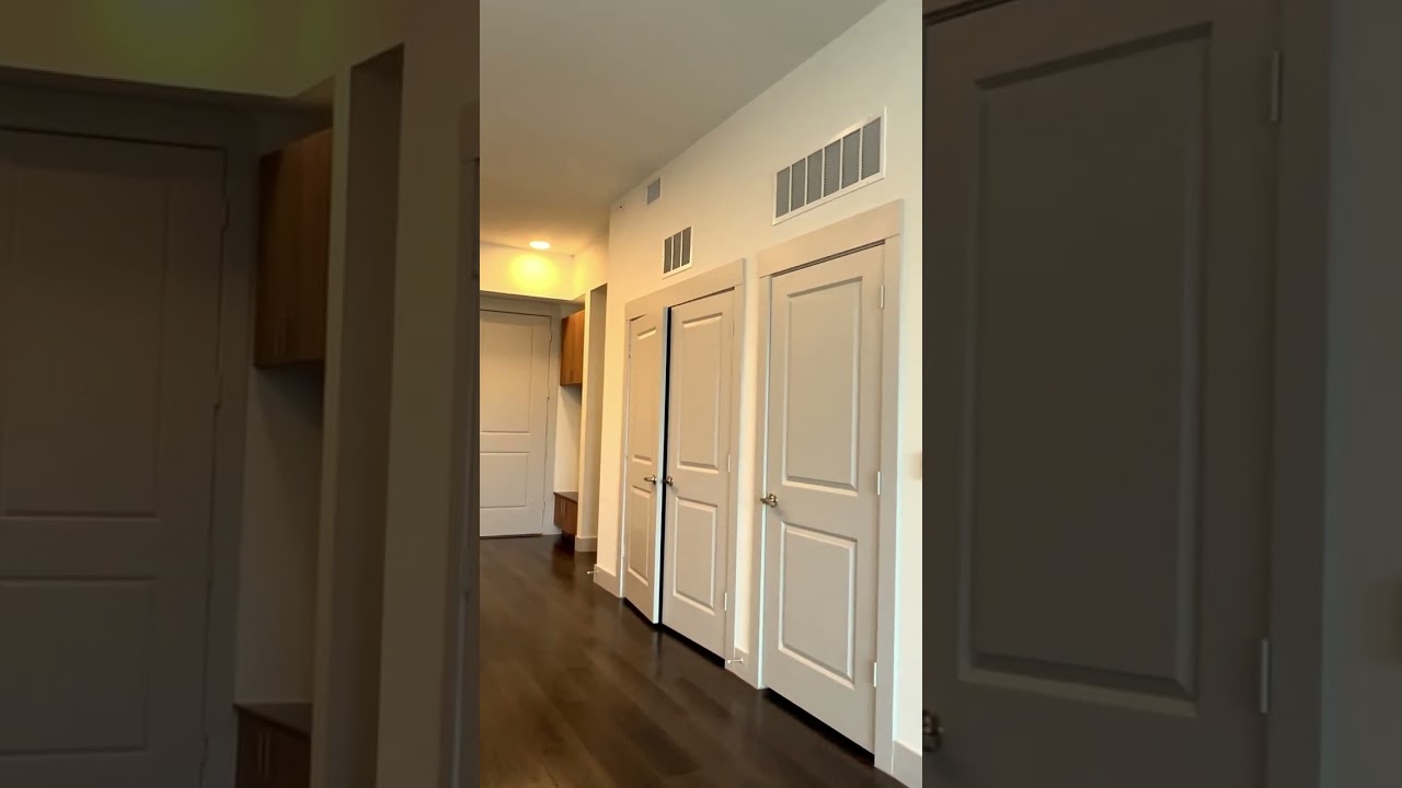 Real Estate Walkthrough — Interior Home Tour