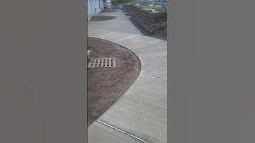 Coming along well at the walkways job #dozerking #construction #life #hardwork #sunuptosundown