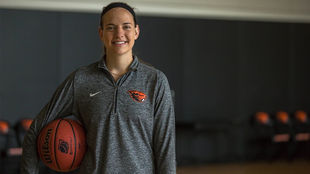 Oregon State's Sydney Wiese stays on track for graduation with OSU Ecampus - YouTube