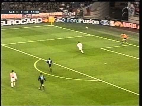 AHLIQQ x dudatoto - 2002 (November 12) Ajax Amsterdam (Holl.) 1-Internazionale Milano (Ita.) 2 (Champions League).mpg