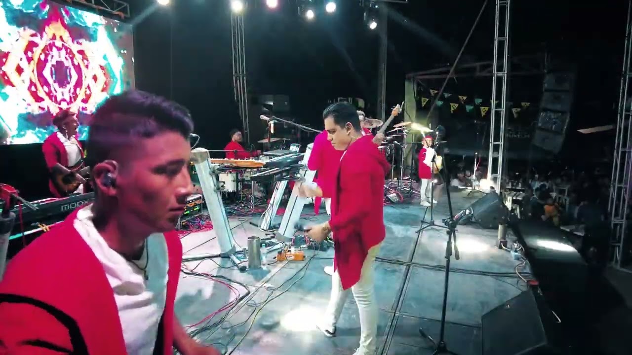 Aztral Kumbia - Cumbias Bailables En Vivo Xoteapan Veracruz 2023