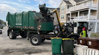 Bay Disposal Peterbilt Heil STARR Side Loader Garbage Truck On Heavy Beach Trash
