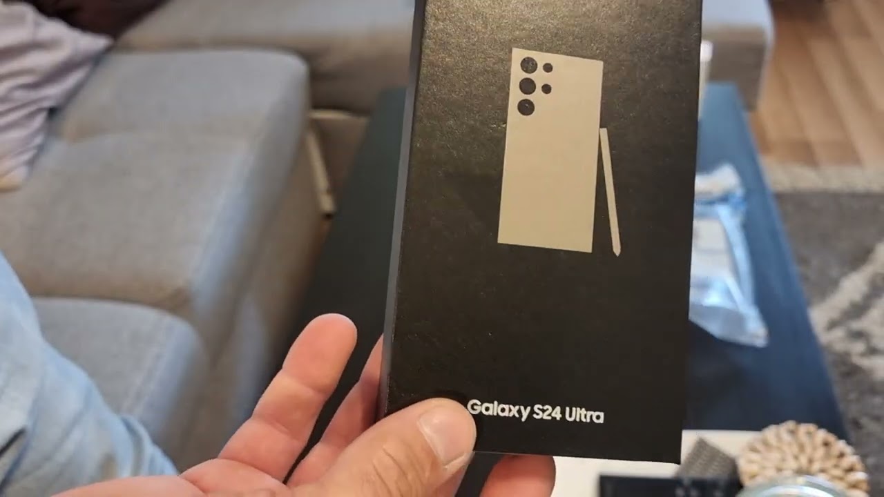 Unboxing Samsung Galaxy S24 ultra - YouTube