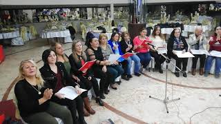 Aşağıdan Gelir Omuz Omuza&Kar Yağar Kar Üstüne