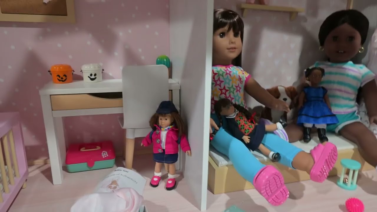 Mini Becca got a new doll. 