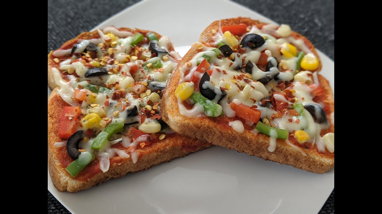Homemade Simple Bread Pizza without Oven | Bread Pizza in Tawa - YouTube