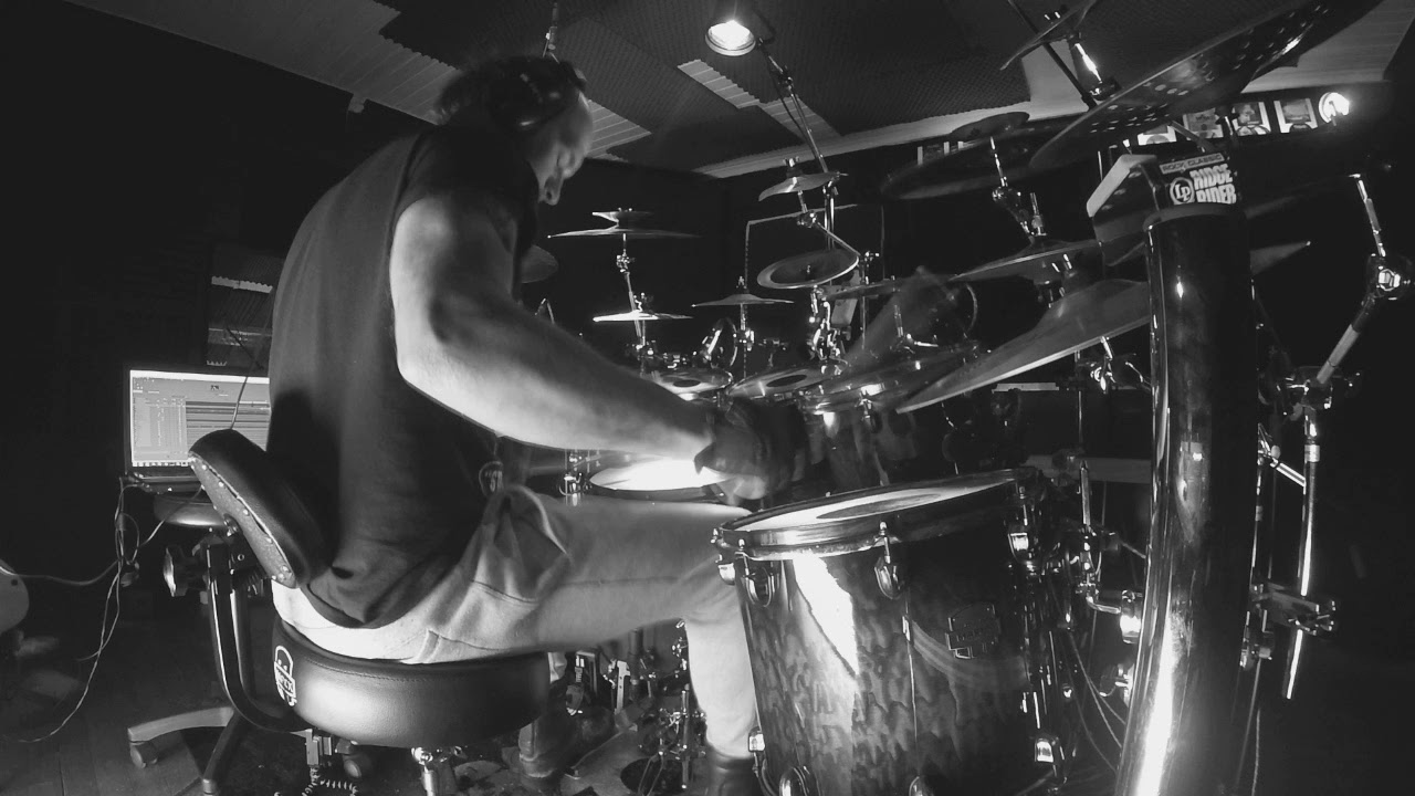 BRUTAL death metal drumming! YouTube