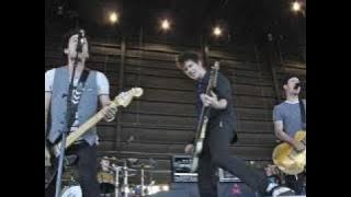 Sum 41 A Dark Road Out of Hell - Holy Image of Lies/Sick of Everyone/Happiness Machine Lyrics