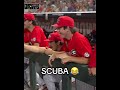 Georgia is moving on in the Men's College World Series 🧹