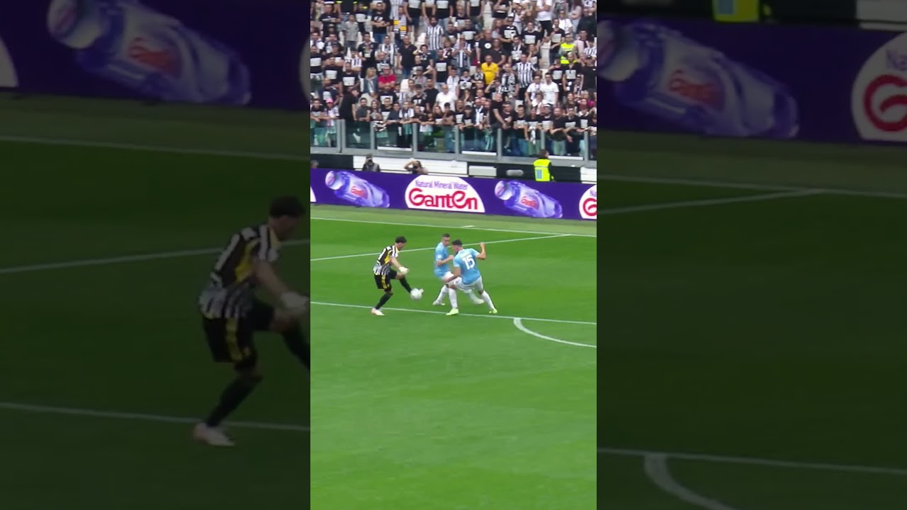 PERFECT strike by DUSAN VLAHOVIC 🔥 #juventus #football #shorts