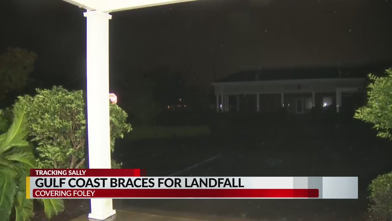 2:15 AM Debbie Gulf Coast braces for landfall - YouTube