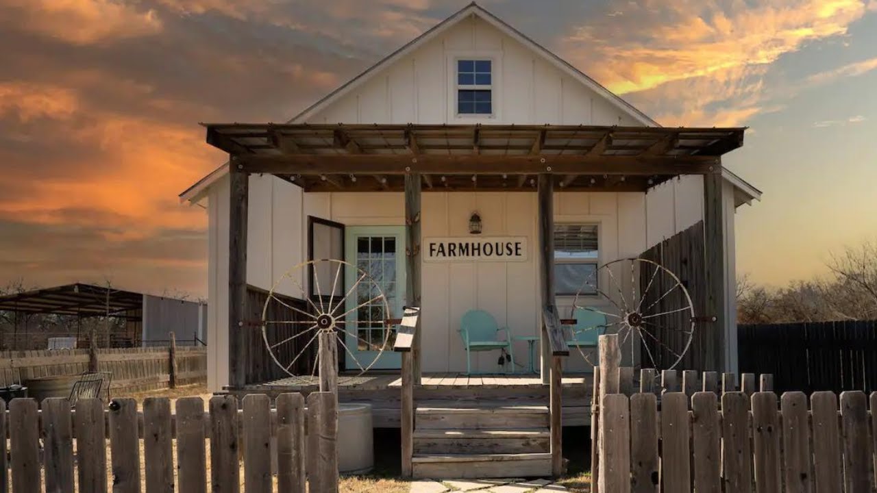 The Cutest Little Farm House For Rent Near Texas YouTube
