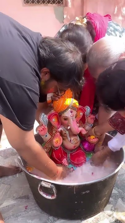 The Toughest Goodbye Ever ganpati ganpatibappamorya trending the-toughest-goodbye-ever-ganpati-ganpatibappamorya-trending