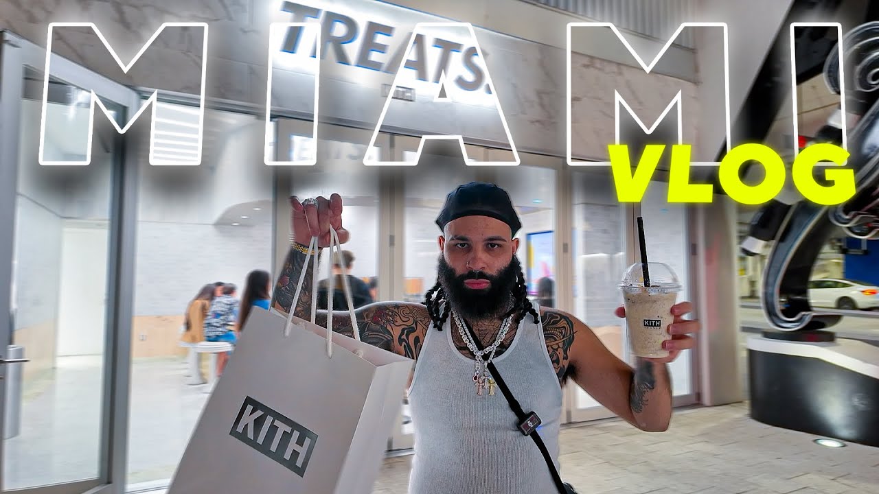 Buscando outfits en Miami!