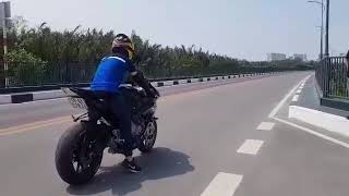 BMW S1000RR launch control