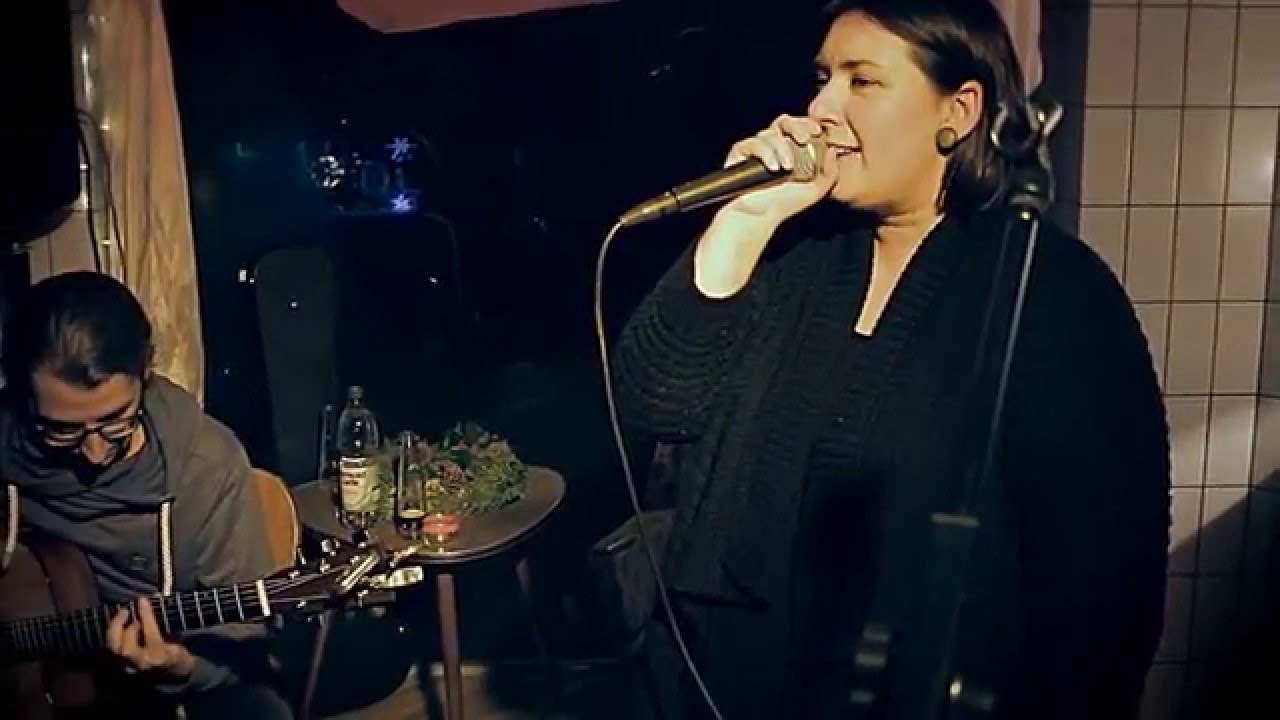 LAUSCHIG - Uns kennt niemand, euch kennt jeder (Live @ KulturMetzgerei)