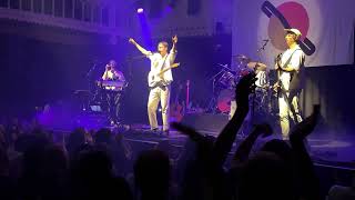 Django Django - Default / Silver Rays (LIVE @ParadisoAmsterdam 22.11.2023)